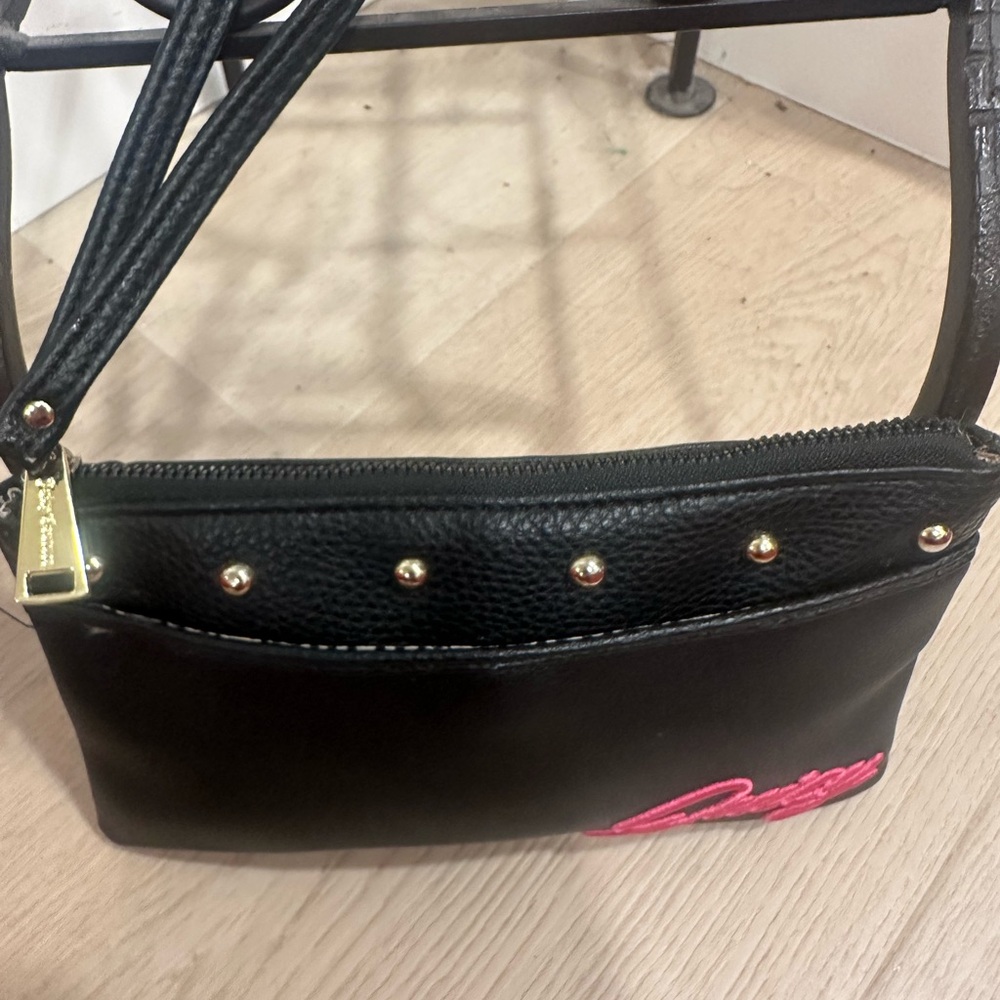 Juicy Couture Black Wristlet with Pink Logo - Picture 4 of 7
